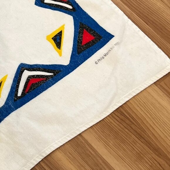 Philip Morris 1997 Marlboro Vintage Scenic  Beach Towel - Picture 6 of 10